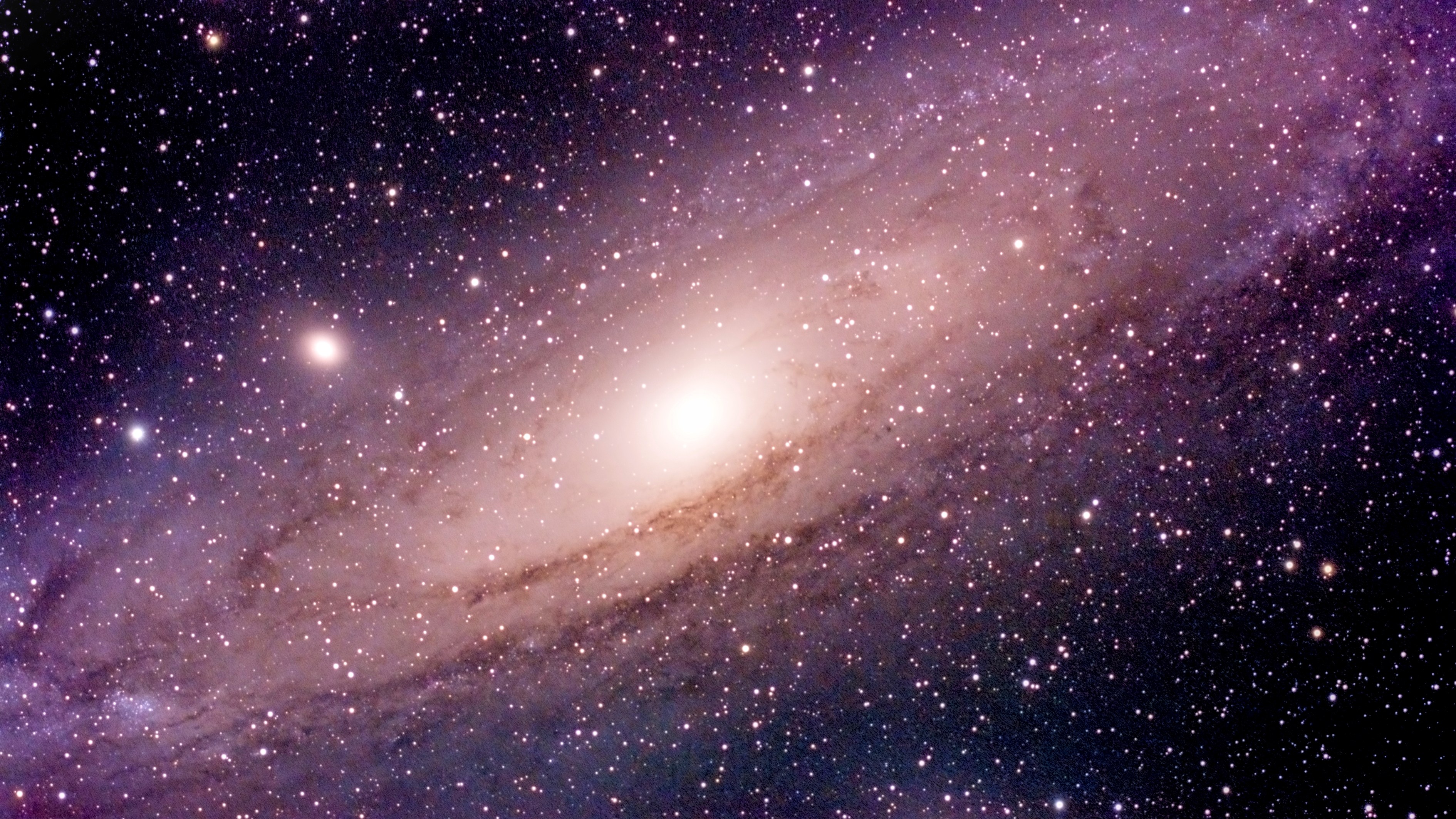 M31, die berühmte Andromedagalaxie – unser nächstgelegener galaktischer Nachbar.