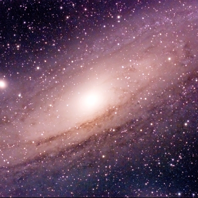 M31, die berühmte Andromedagalaxie – unser nächstgelegener galaktischer Nachbar.