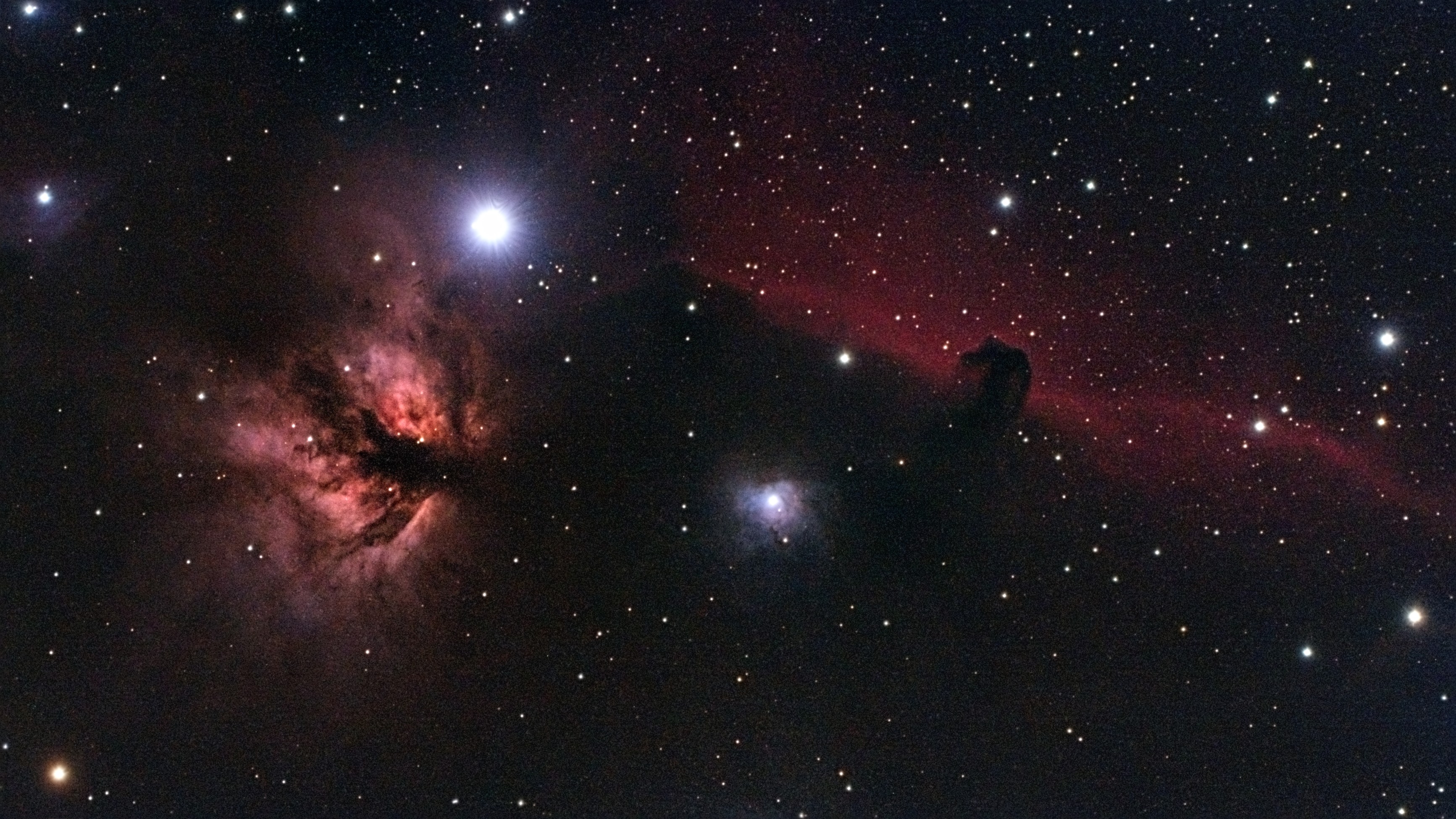 Pferdekopfnebel und Flammennebel – Dunkelwolken vor leuchtendem Wasserstoff